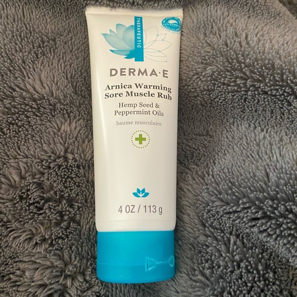 derma e muscle rub